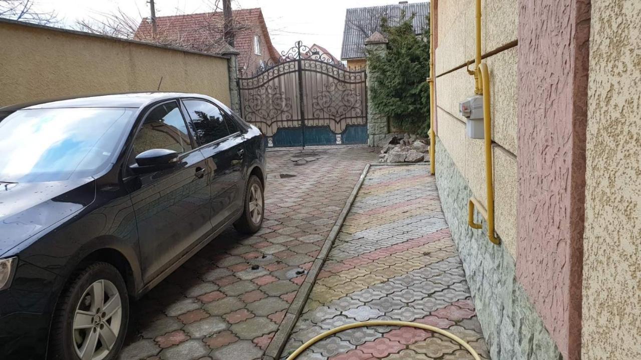 Viktoria Villa Ungvár Kültér fotó
